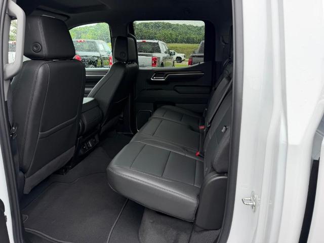 2025 GMC Sierra 1500 4WD Crew Cab Short Box SLT