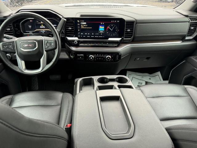 2025 GMC Sierra 1500 4WD Crew Cab Short Box SLT