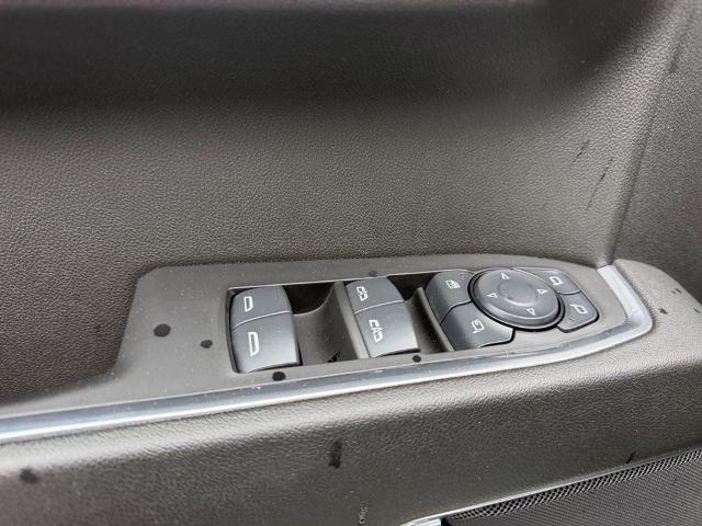 2025 GMC Sierra 1500 4WD Crew Cab Short Box SLT
