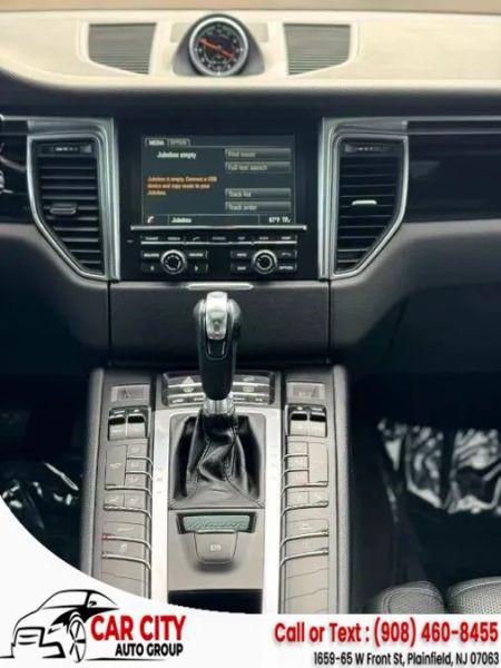 2016 Porsche Macan S
