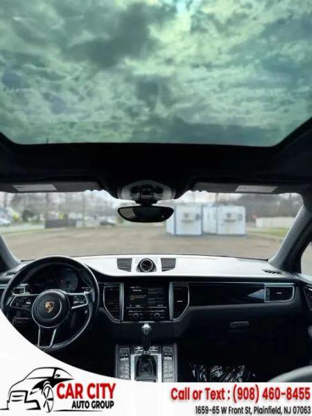 2016 Porsche Macan S