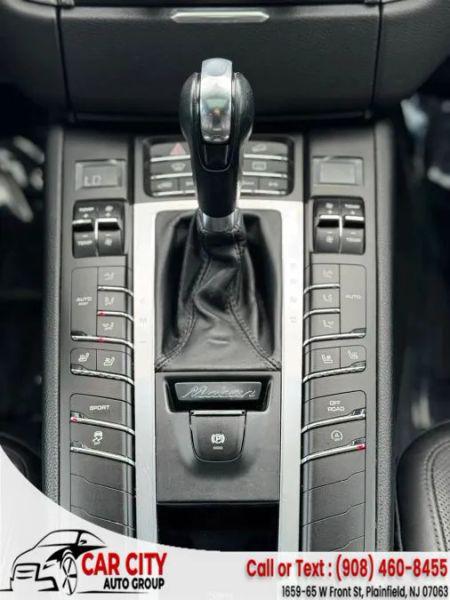 2016 Porsche Macan S
