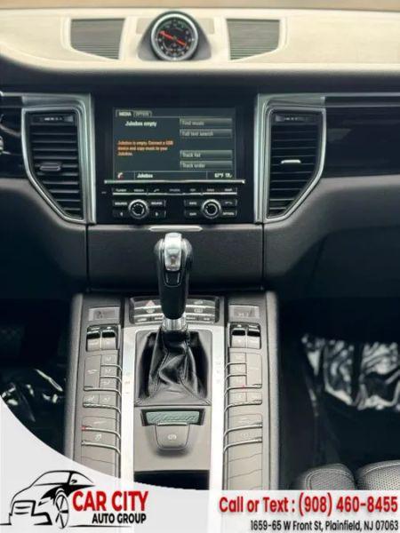 2016 Porsche Macan S