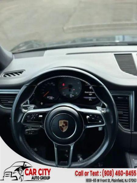 2016 Porsche Macan S
