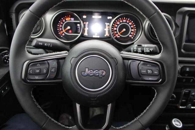 2023 Jeep Wrangler 4-Door Freedom 4x4