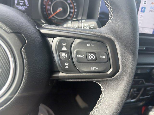 2025 Jeep Wrangler 4-Door Summit 4x4