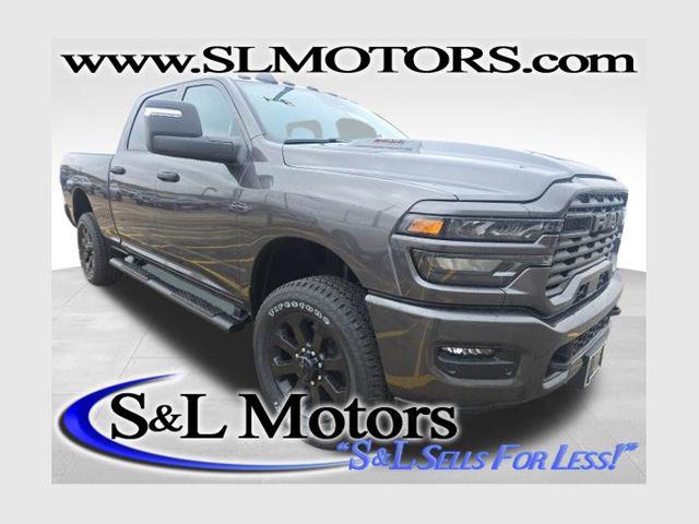2026 RAM Ram 2500 RAM 2500 BLACK EXPRESS CREW CAB 4X4 64 BOX