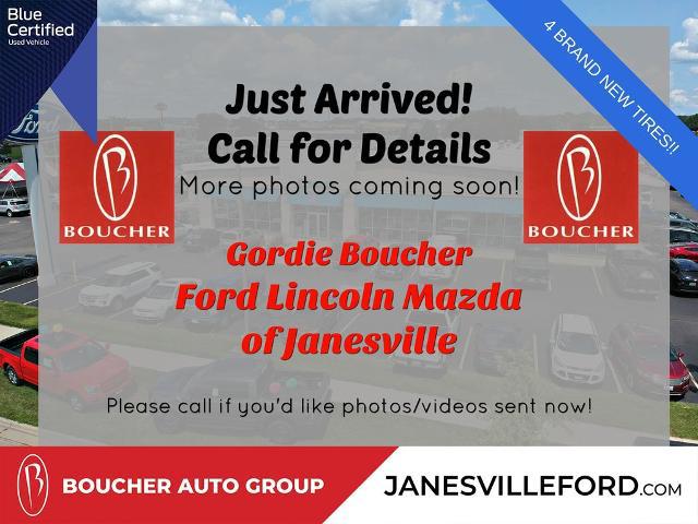 2023 Chevrolet Traverse AWD Premier for sale in Janesville, WI