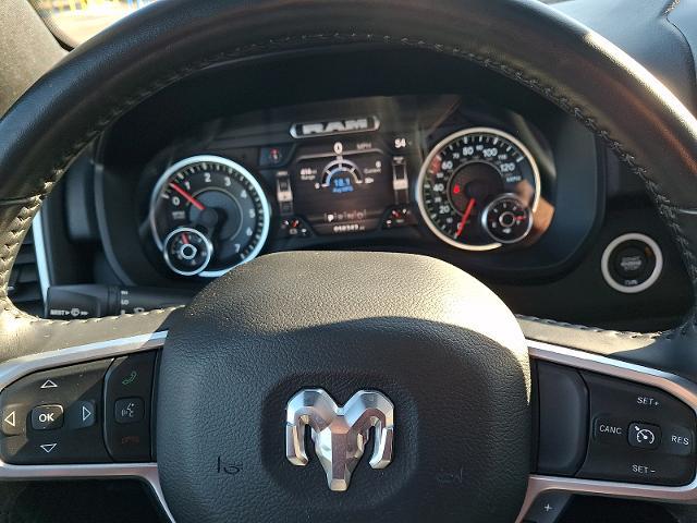 2022 Ram 1500 Big Horn Crew Cab 4x4 5'7" Box