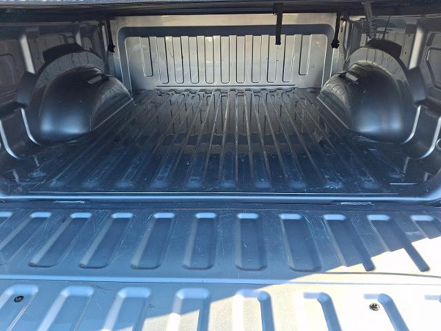 2022 Ram 1500 Big Horn Crew Cab 4x4 5'7" Box