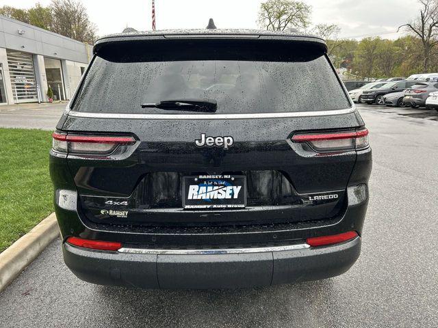 2023 Jeep Grand Cherokee L Laredo 4x4