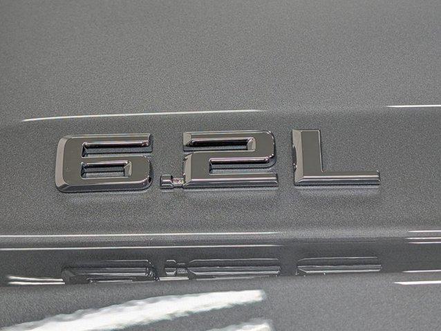 2025 Chevrolet Silverado 1500 4WD Crew Cab Short Bed LTZ