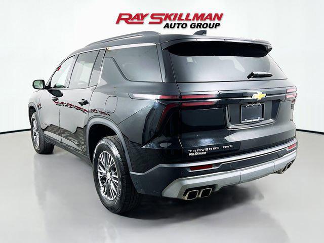 2025 Chevrolet Traverse AWD LT
