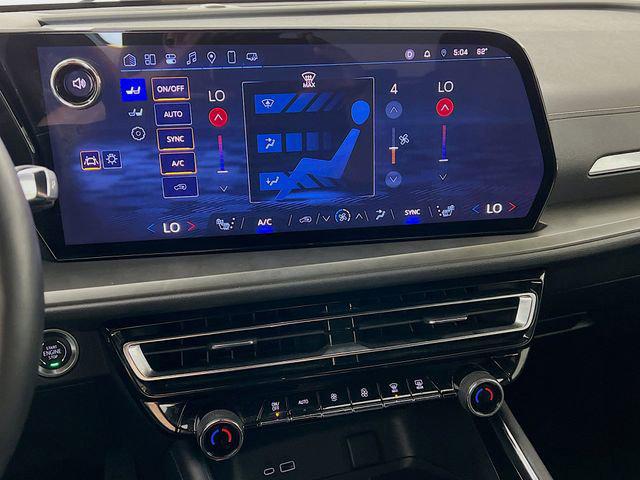 2025 Chevrolet Traverse AWD LT
