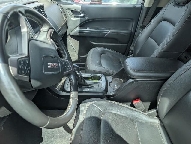 2022 GMC Canyon 4WD Crew Cab Short Box AT4 - Leather
