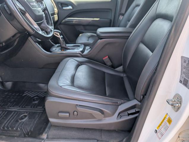 2022 GMC Canyon 4WD Crew Cab Short Box AT4 - Leather
