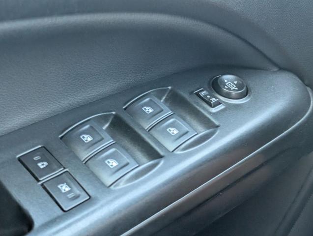 2022 GMC Canyon 4WD Crew Cab Short Box AT4 - Leather