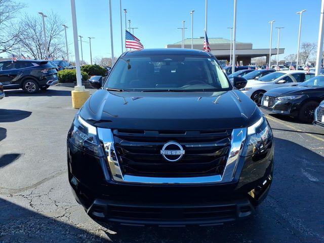 2025 Nissan Pathfinder S 4WD