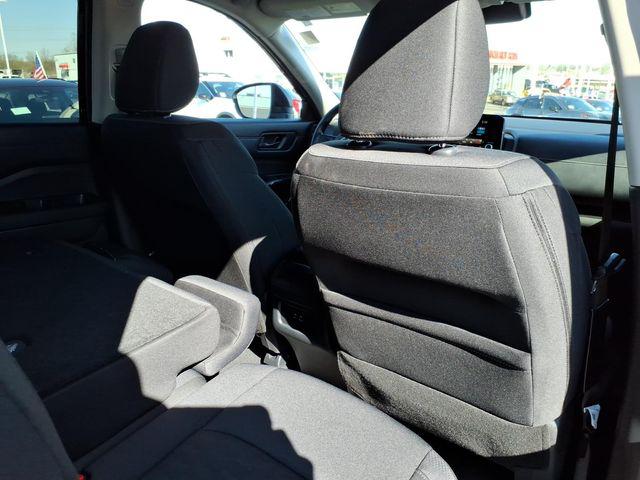 2025 Nissan Pathfinder S 4WD