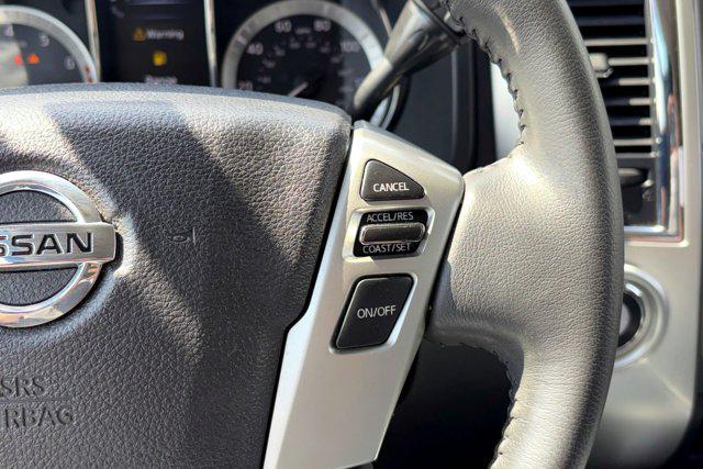 2018 Nissan Titan SV