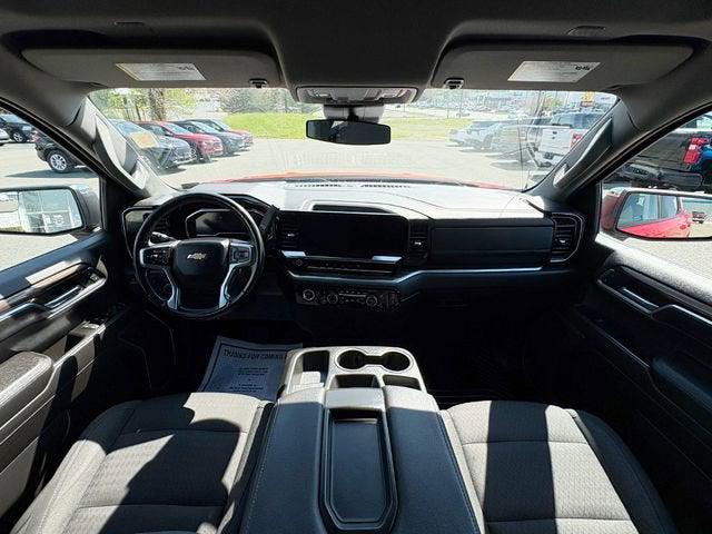 2022 Chevrolet Silverado 1500 4WD Crew Cab Short Bed LT with 2FL