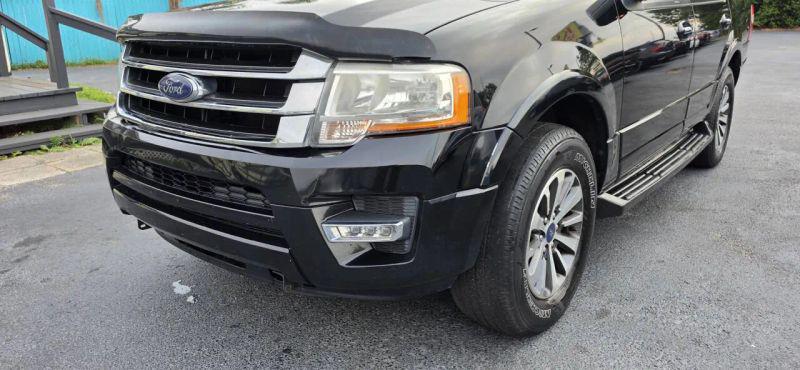 2017 Ford Expedition XLT