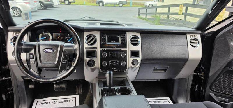 2017 Ford Expedition XLT