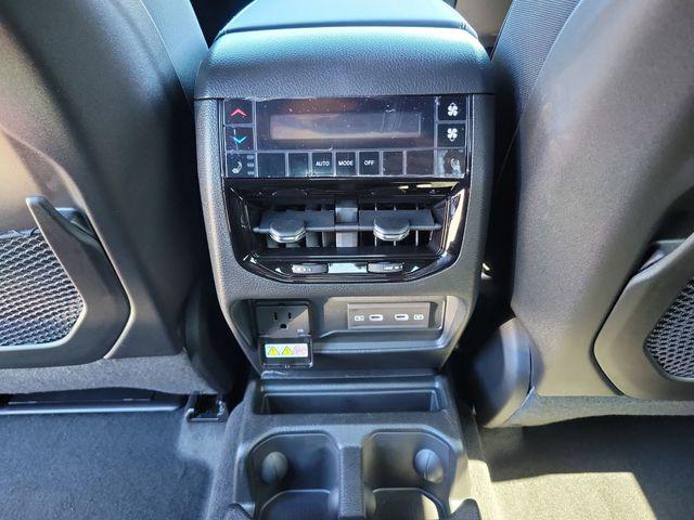 2026 Jeep Grand Cherokee L Limited Reserve 4x4