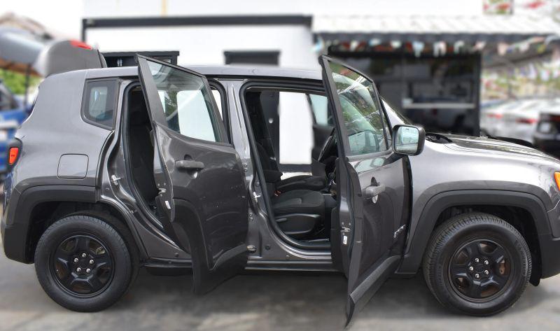 2017 Jeep Renegade Sport FWD