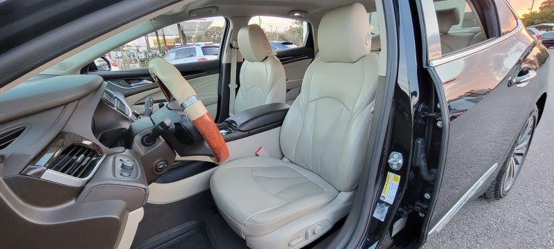 2017 Buick LaCrosse Essence