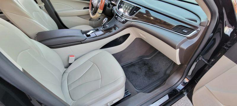 2017 Buick LaCrosse Essence