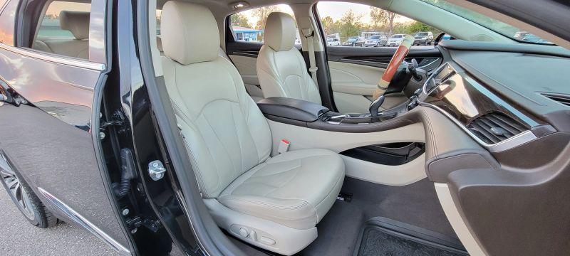 2017 Buick LaCrosse Essence