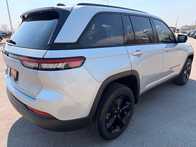 2023 Jeep Grand Cherokee Altitude 4x4