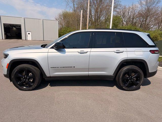 2023 Jeep Grand Cherokee Altitude 4x4