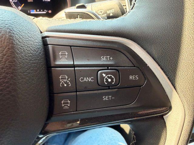2023 Jeep Grand Cherokee Altitude 4x4