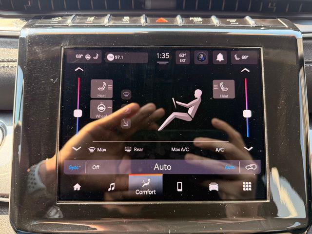 2023 Jeep Grand Cherokee Altitude 4x4