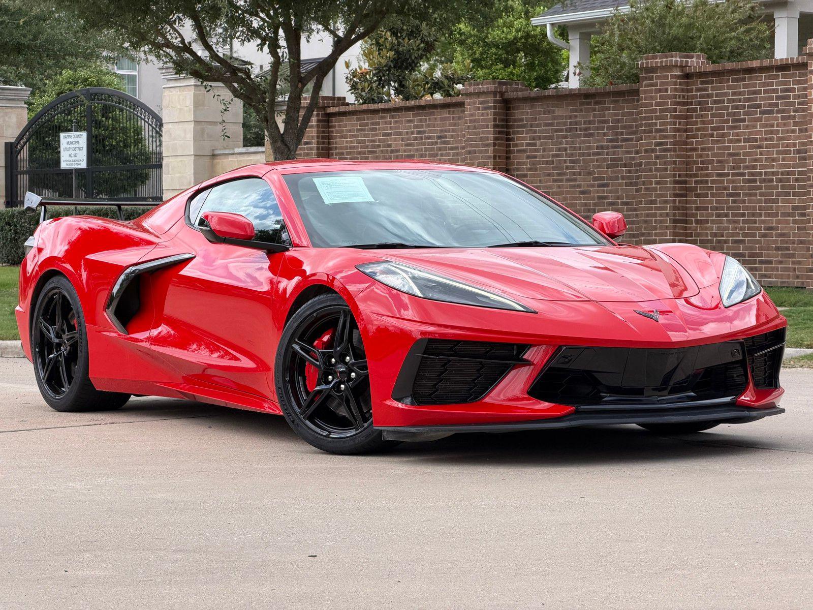 /2020 Chevrolet Corvette-Stingray