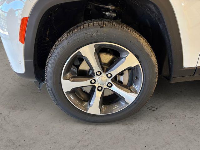 2026 Jeep Grand Cherokee L Limited 4x4