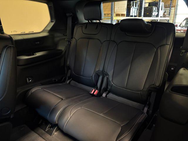 2026 Jeep Grand Cherokee L Limited 4x4