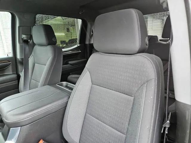 2023 GMC Sierra 1500 4WD Crew Cab Standard Box Elevation