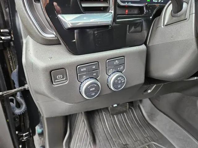 2023 GMC Sierra 1500 4WD Crew Cab Standard Box Elevation