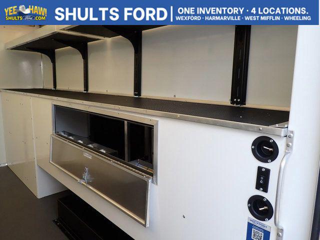2027 Ford E-Series Cutaway Base
