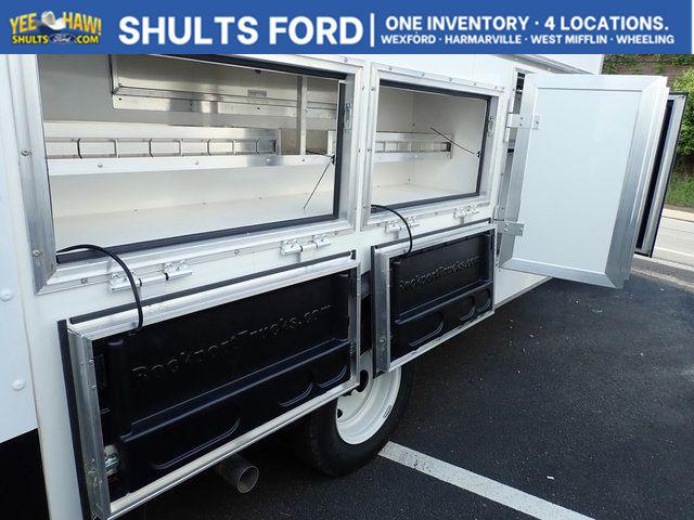 2027 Ford E-Series Cutaway Base