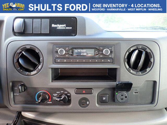 2027 Ford E-Series Cutaway Base