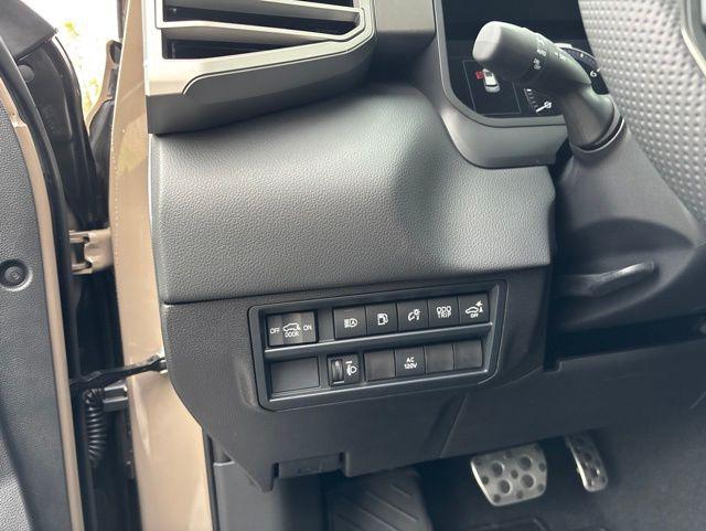 2026 Toyota Sequoia SR5