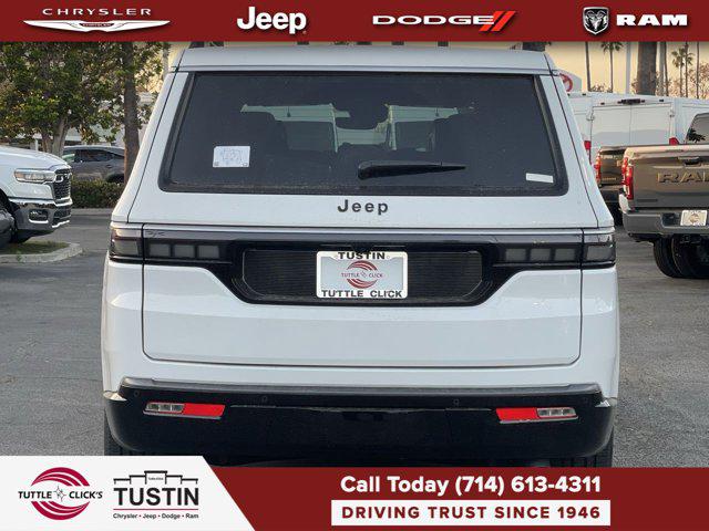 2026 Jeep Grand Wagoneer 4x2