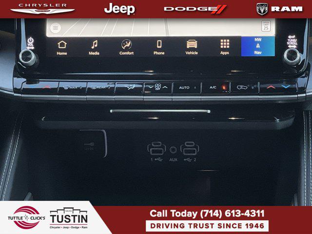 2026 Jeep Grand Wagoneer 4x2