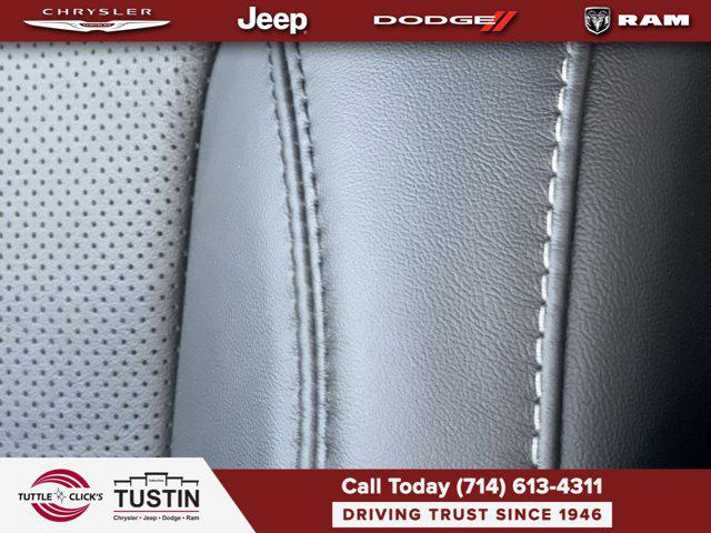 2026 Jeep Grand Wagoneer 4x2