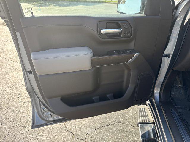 2022 GMC Sierra 1500 Limited 4WD Crew Cab Short Box SLT