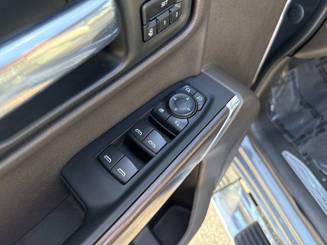2022 GMC Sierra 1500 Limited 4WD Crew Cab Short Box SLT